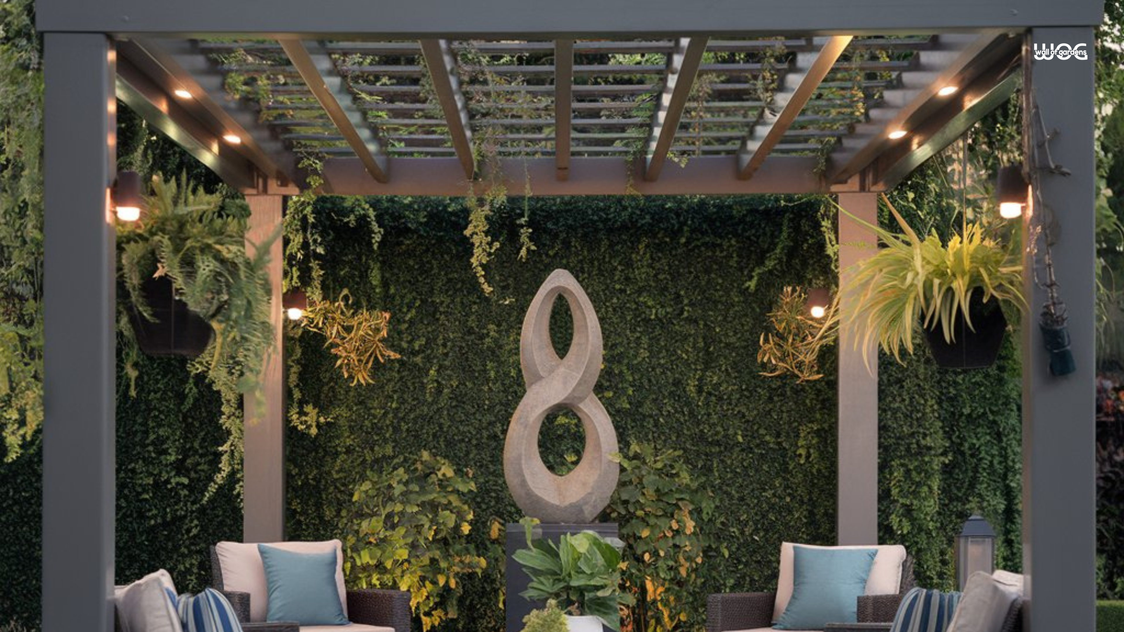 Vertical Garden Maintenance: 7 Smart Tips for Stunning Green Walls